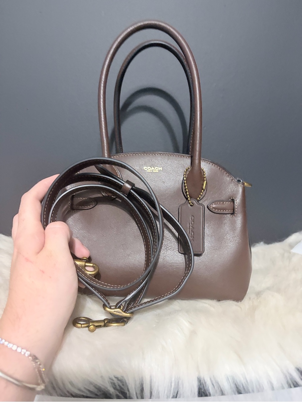 Coach Empire 21 Maple with Brass Hardware - Picture 8 of 8